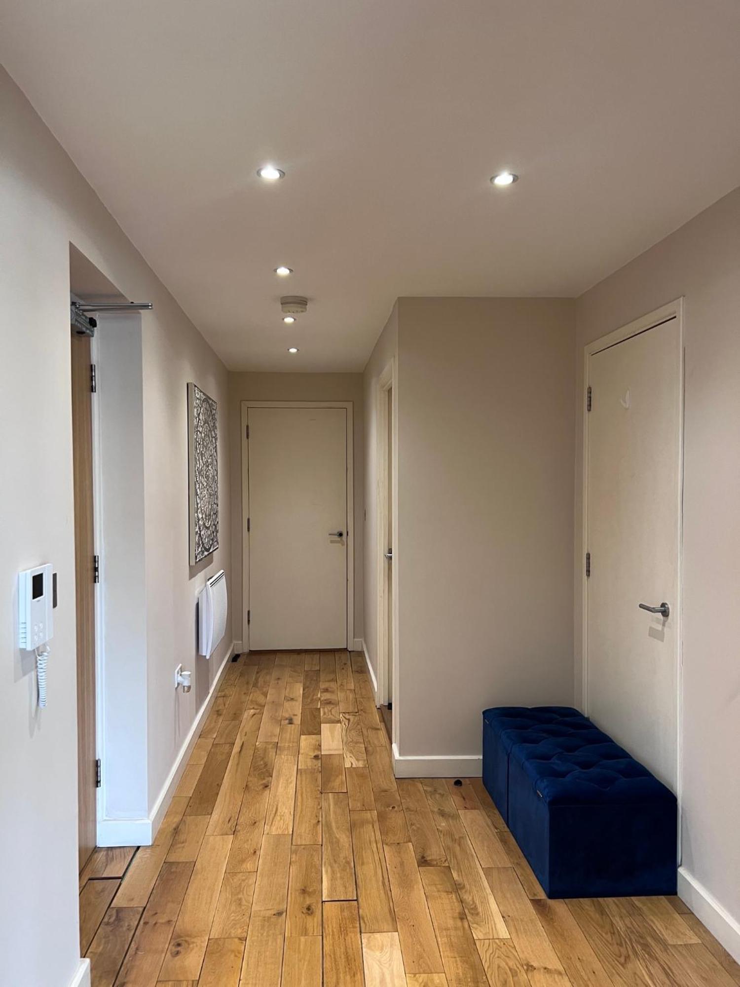 Great City Centre Getaway Apartment 2 Bed Near The Beach And Shopping Area スウォンジー エクステリア 写真